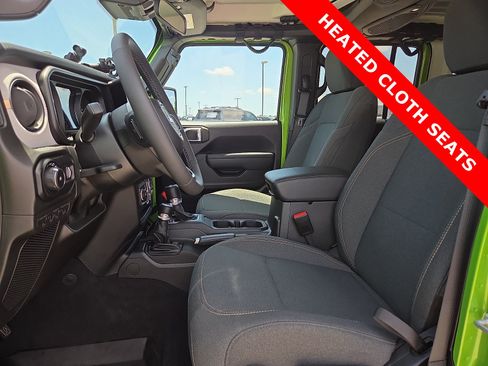 Used 2025 Jeep Wrangler Unlimited Sport AWD/4WD image 15