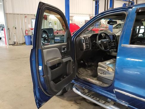 Used 2015 Chevrolet Silverado 2500 LTZ w/ LTZ Plus Package AWD/4WD image 16