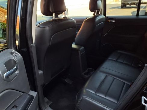 Used 2014 Jeep Patriot High Altitude image 16