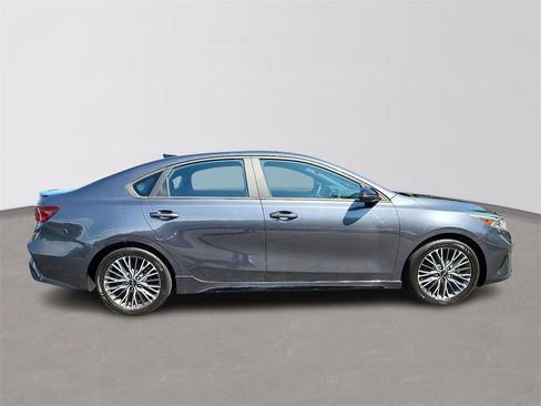 Certified 2022 Kia Forte GT-Line w/ GT-Line Premium Package image 7