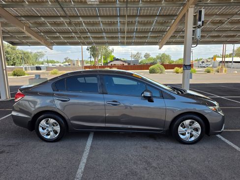 Used 2013 Honda Civic LX image 6
