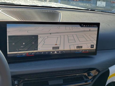 New 2026 BMW 330i xDrive Sedan w/ Premium Package image 10