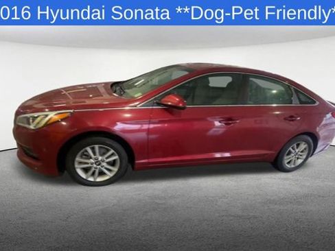 Used 2016 Hyundai Sonata SE image 4