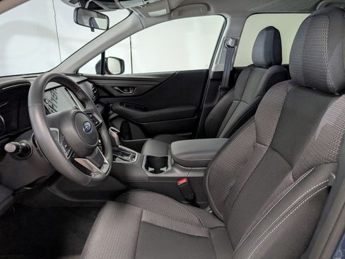 Used 2025 Subaru Outback Premium image 10