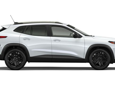 New 2026 Chevrolet Trax ACTIV w/ Driver Confidence Package FWD image 23