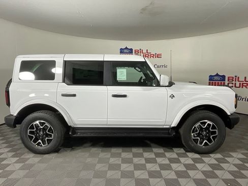 New 2026 Ford Bronco Outer Banks AWD/4WD image 2