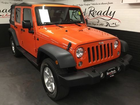 Used 2015 Jeep Wrangler Unlimited Sport w/ Quick Order Package 24S AWD/4WD image 2