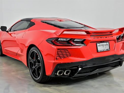 Used 2020 Chevrolet Corvette Stingray Premium Cpe w/ 3LT Preferred Equipment Group RWD image 9