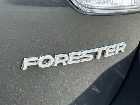 Used 2019 Subaru Forester Premium AWD/4WD image 26