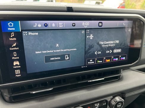 Used 2025 Jeep Wrangler Rubicon w/ Convenience Group image 25