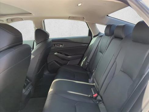 Used 2024 Honda Accord Touring image 18