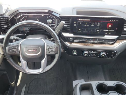Used 2023 GMC Sierra 1500 Elevation RWD image 32
