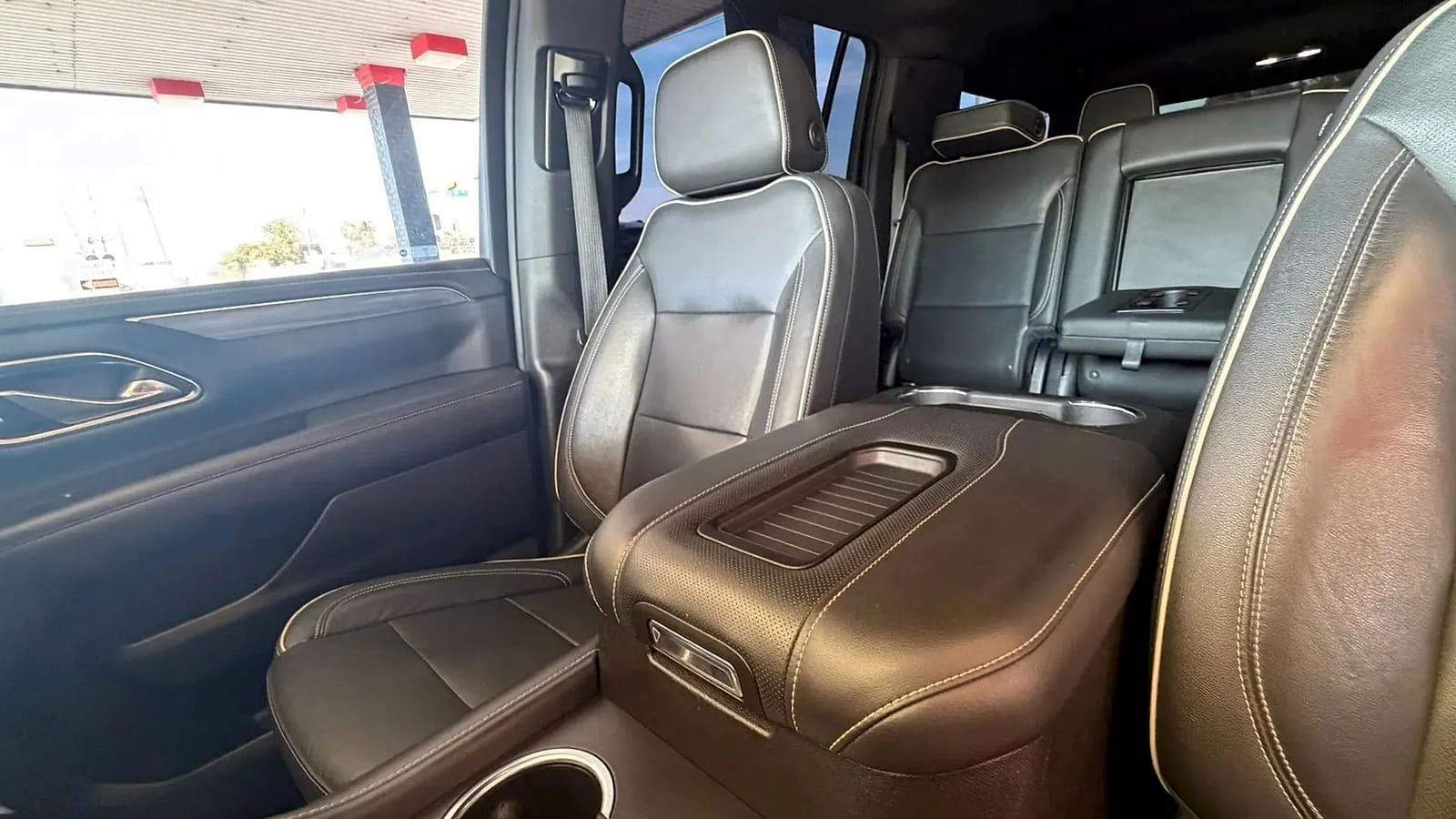 Used 2021 GMC Yukon XL SLT RWD image 19