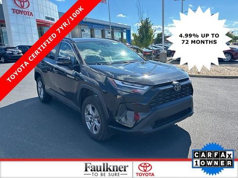 Used 2025 Toyota RAV4 XLE AWD/4WD image 1
