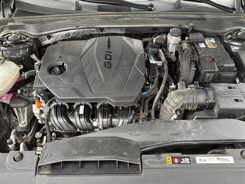 Used 2025 Kia K5 LXS image 41