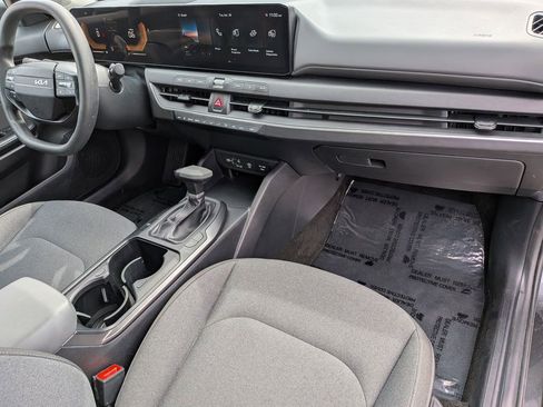 Used 2025 Kia K4 FWD image 27