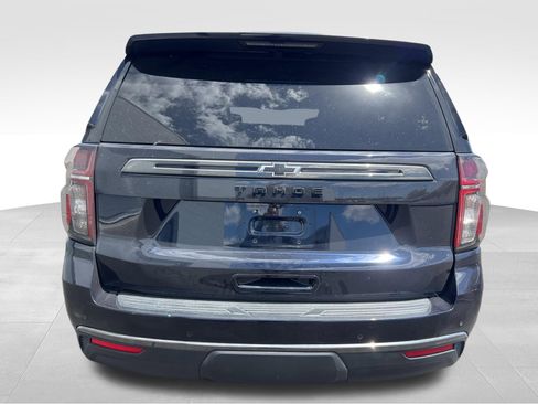 Used 2022 Chevrolet Tahoe Z71 w/ Z71 Off-Road Package AWD/4WD image 6