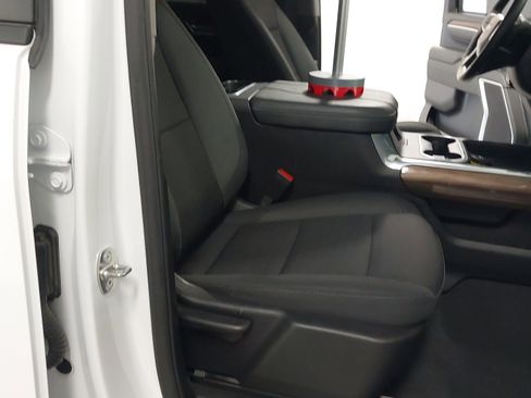 Used 2024 Chevrolet Silverado 2500 LT AWD/4WD image 28