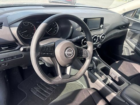 Used 2024 Nissan Sentra S FWD image 4