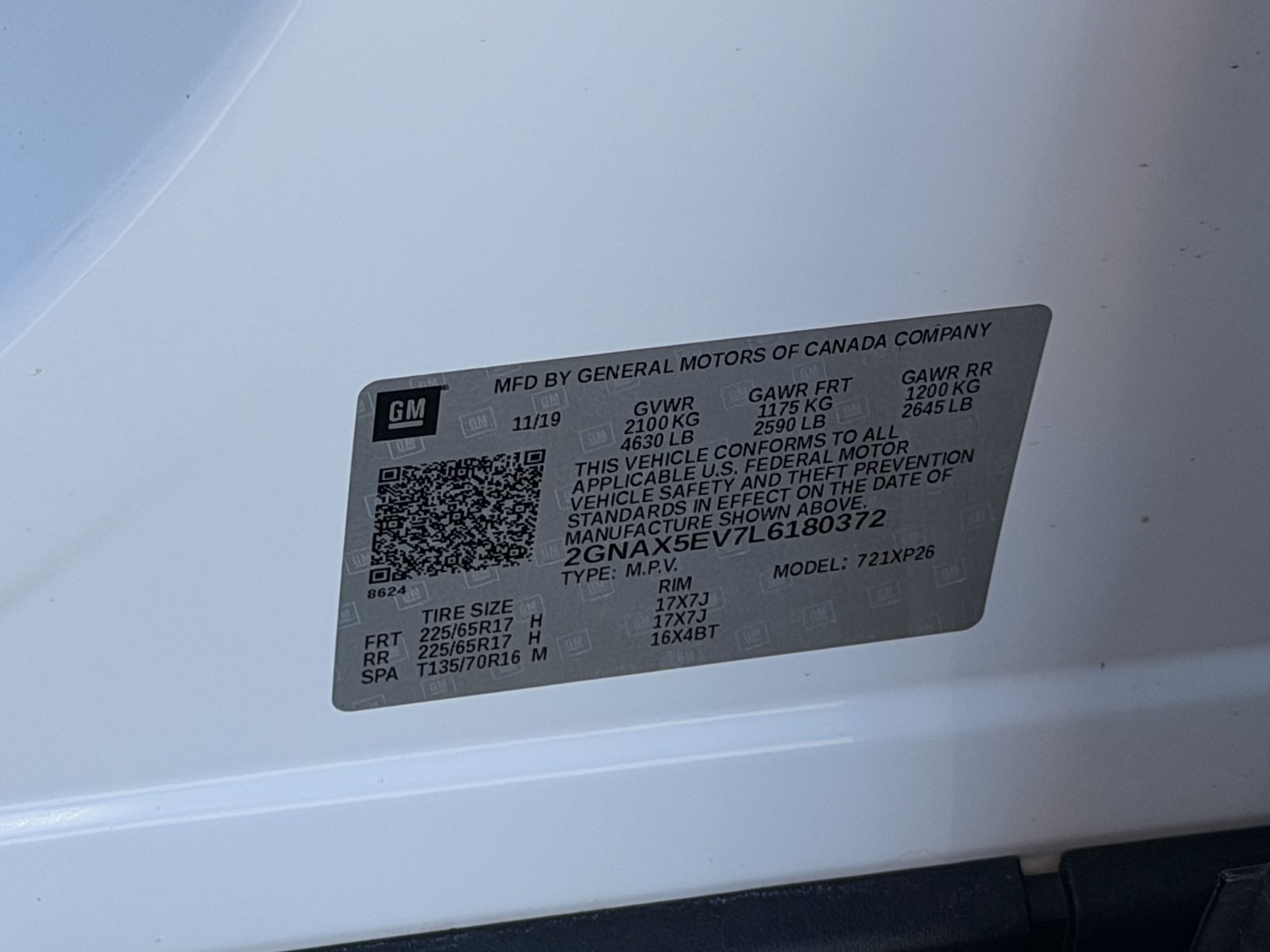 Used 2020 Chevrolet Equinox LS AWD/4WD image 32