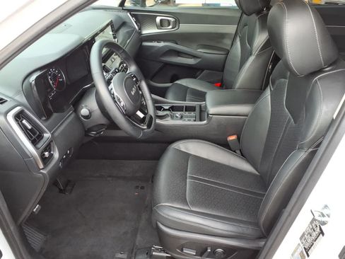 Used 2023 Kia Sorento S FWD image 15