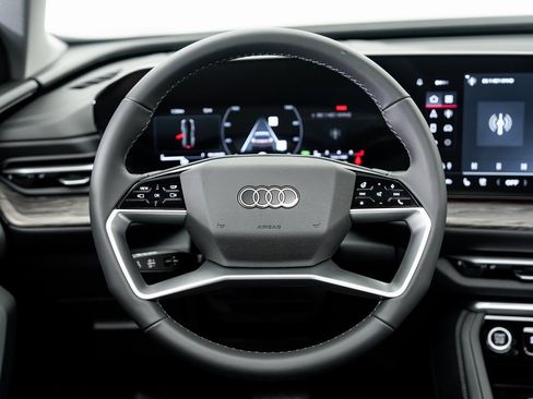 New 2025 Audi Q5 Premium Plus image 13