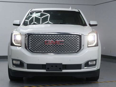 Used 2016 GMC Yukon XL Denali w/ Open Road Package image 3