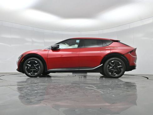 New 2025 Kia EV6 Wind AWD/4WD image 3