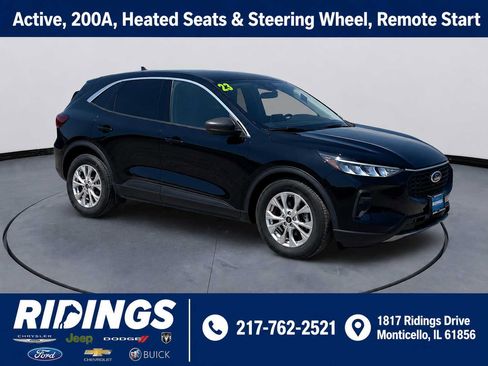 Used 2023 Ford Escape Active w/ Cold Weather Package FWD image 1