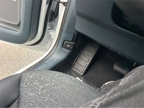 New 2026 Ford Maverick XL image 8