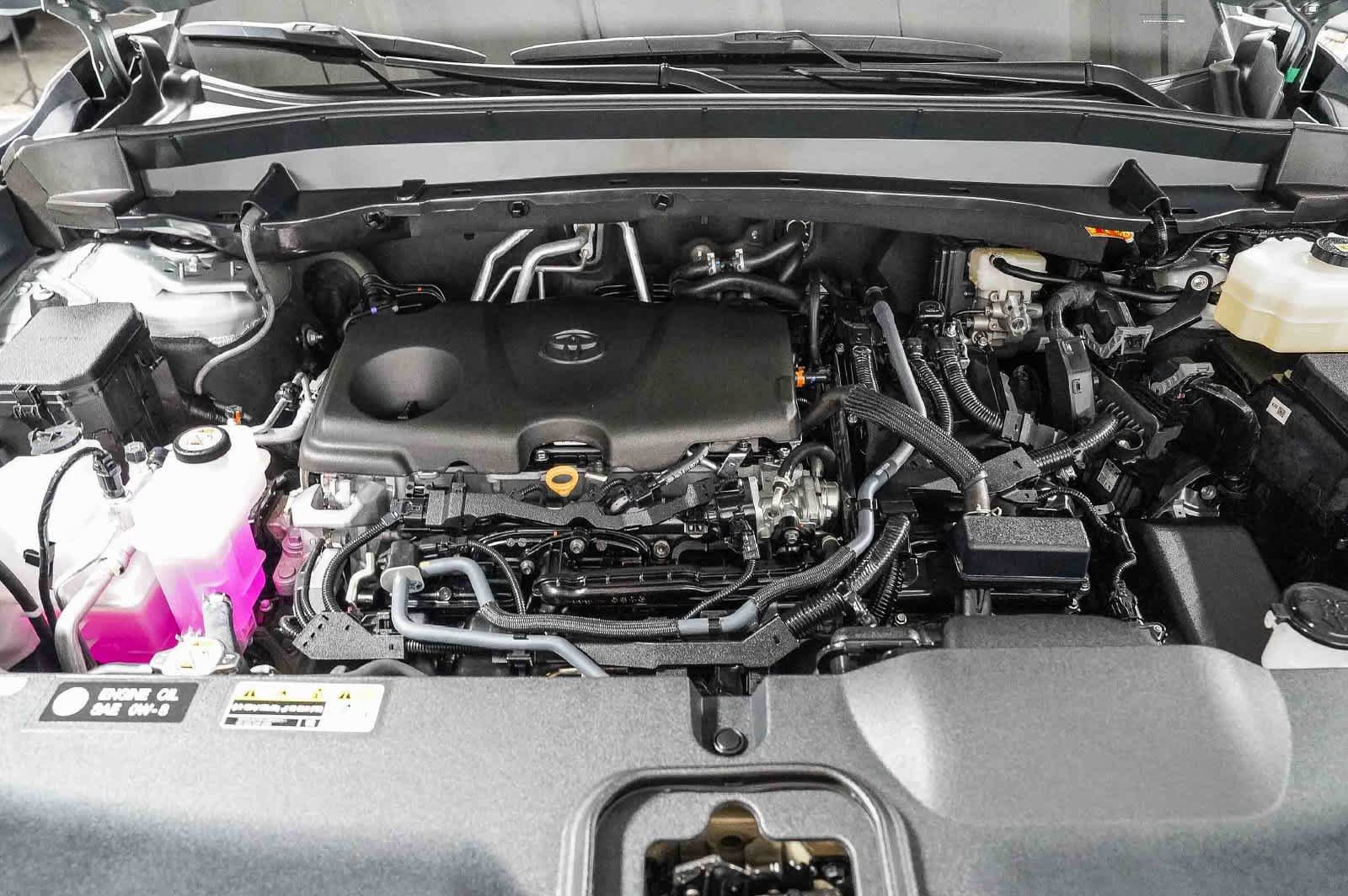 Certified 2025 Toyota Grand Highlander XLE FWD image 30