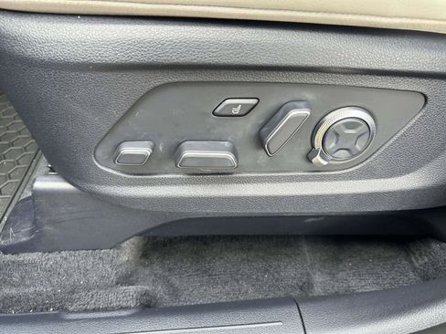 Used 2023 Hyundai Palisade Calligraphy w/ Cargo Package FWD image 22