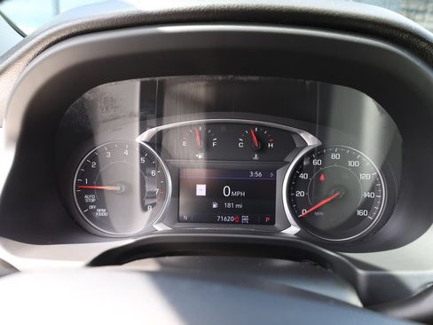 Used 2021 GMC Acadia SLT AWD/4WD image 39
