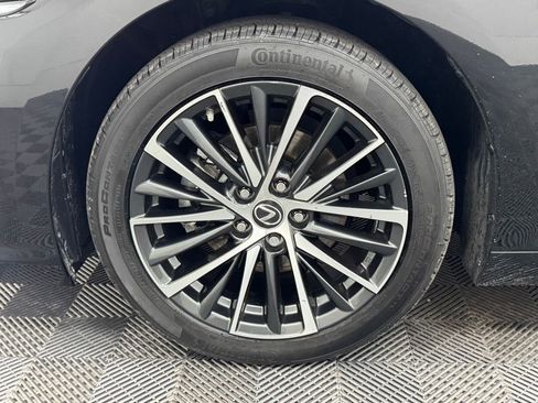 Used 2024 Lexus ES 350 w/ Premium Package FWD image 14