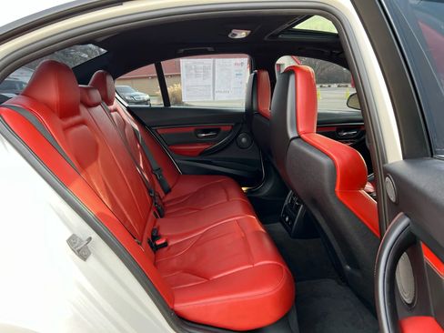 Used 2015 BMW M3 Sedan image 28