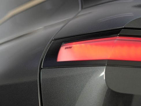 Used 2022 BMW iX xDrive50 w/ Premium Package image 59