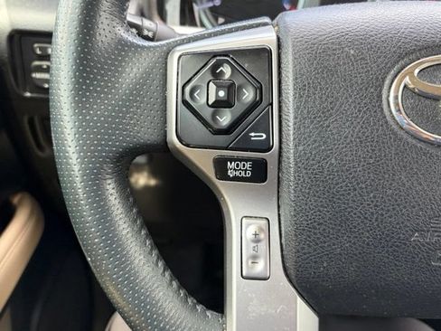 Used 2015 Toyota 4Runner SR5 Premium AWD/4WD image 18