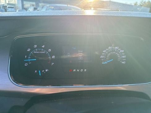 Used 2016 Ford Taurus SEL image 26