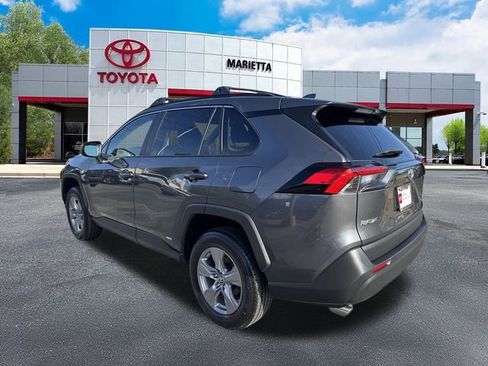 Certified 2022 Toyota RAV4 LE image 26