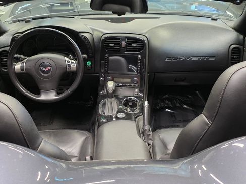 Used 2009 Chevrolet Corvette Convertible w/ Preferred Equipment Group RWD image 2