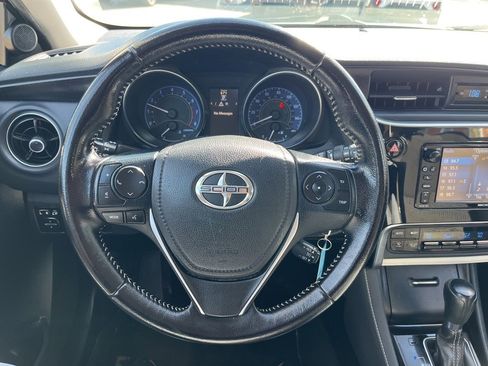 Used 2016 Scion iM image 12