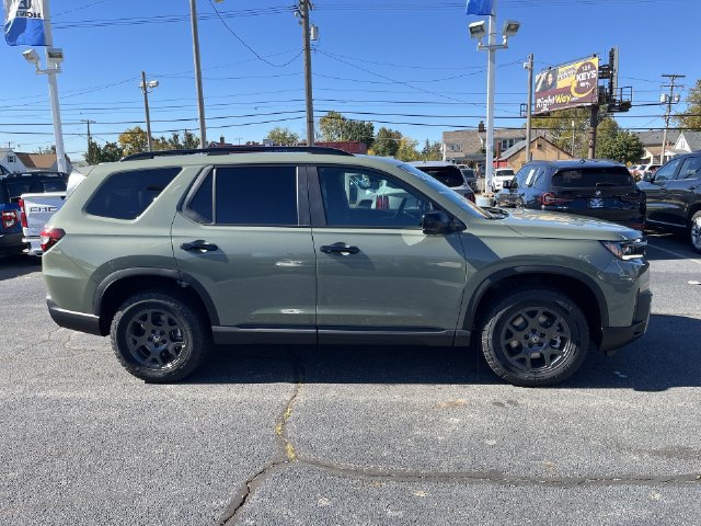 New 2026 Honda Pilot TrailSport image 18