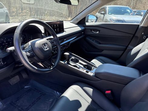 Used 2024 Honda Accord EX-L image 13