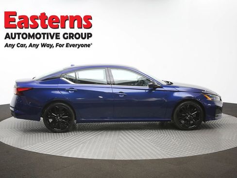 Used 2023 Nissan Altima 2.5 SR FWD image 43