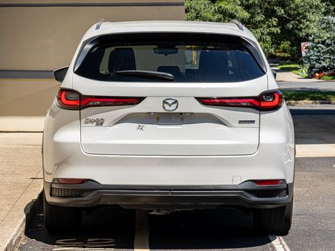 Used 2024 MAZDA CX-90 Plug-In Hybrid w/ Preferred AWD/4WD image 22
