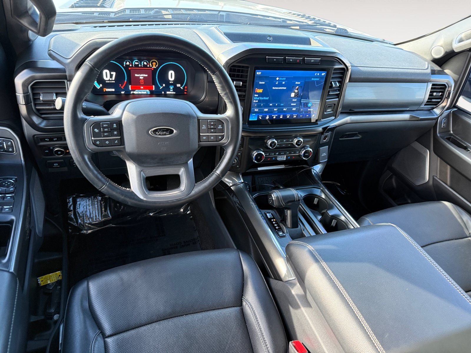 Used 2023 Ford F150 Lariat w/ Equipment Group 502A High AWD/4WD image 15
