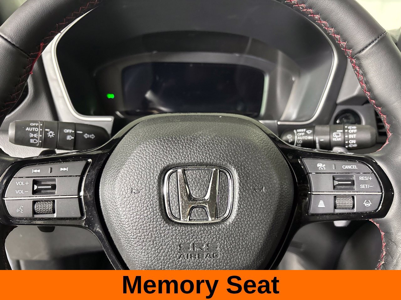 Used 2025 Honda Pilot Black Edition image 17