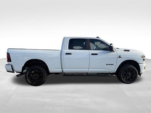 New 2026 RAM 2500 Big Horn AWD/4WD image 6