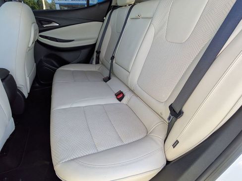 Used 2022 Buick Encore GX Essence w/ Advanced Technology Package image 30