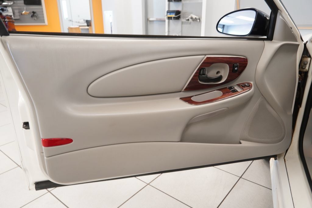 Used 2007 Chevrolet Monte Carlo SS w/ Convenience Package FWD image 16